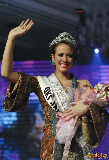 Foto Nadine Alexandra Dewi Ames