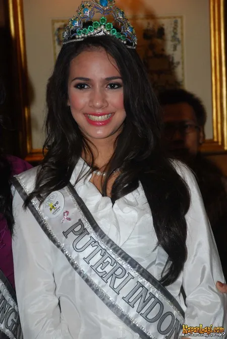 Foto Nadine Alexandra Dewi Ames
