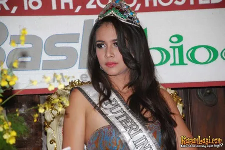Foto Nadine Alexandra Dewi Ames