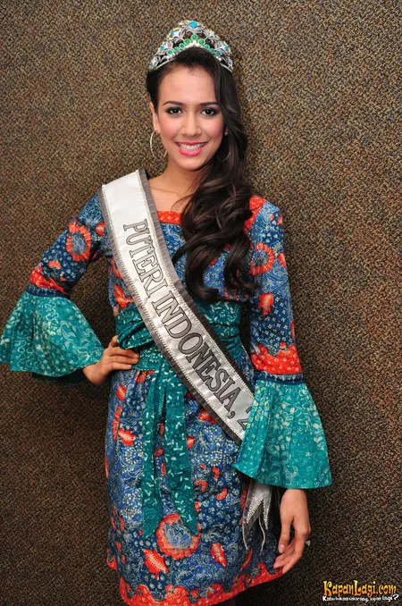 Foto Nadine Alexandra Dewi Ames