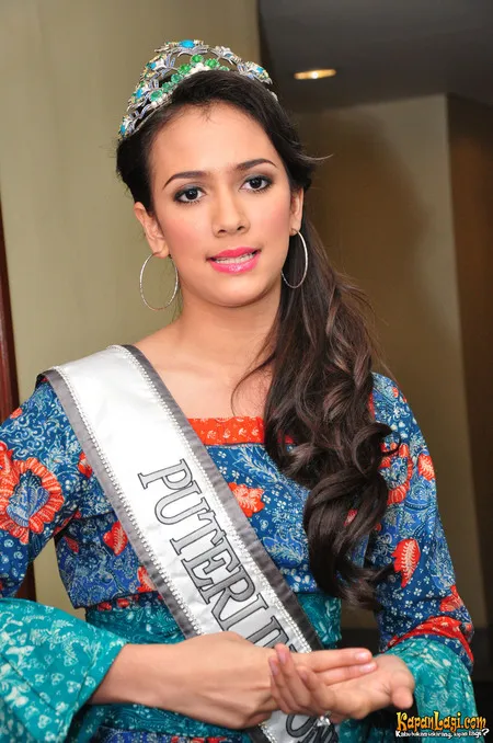 Foto Nadine Alexandra Dewi Ames