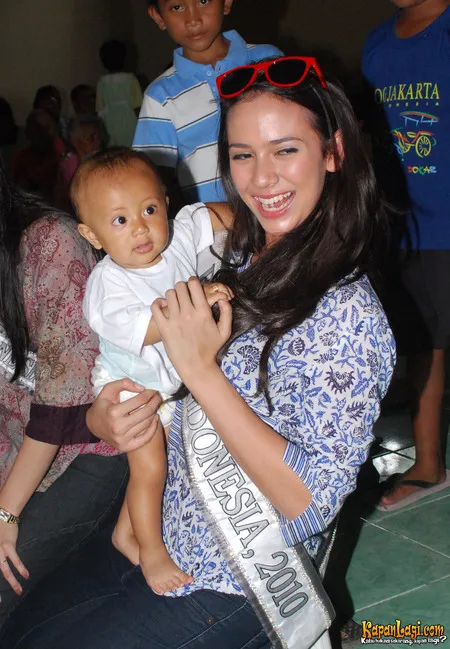 Foto Nadine Alexandra Dewi Ames