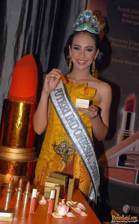 Foto Nadine Alexandra Dewi Ames