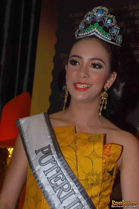 Foto Nadine Alexandra Dewi Ames