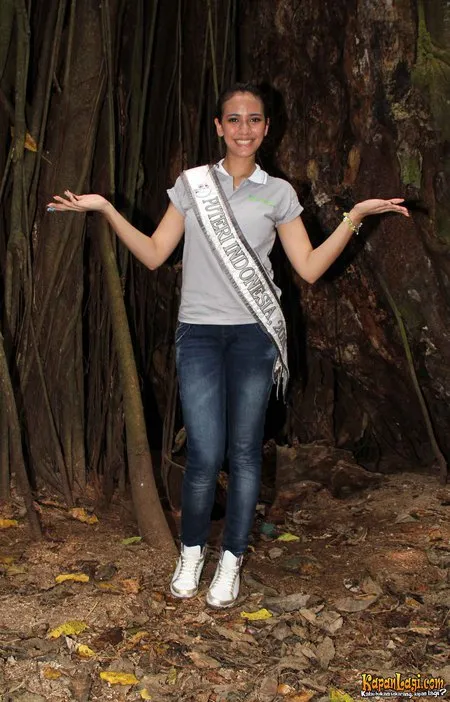 Foto Nadine Alexandra Dewi Ames