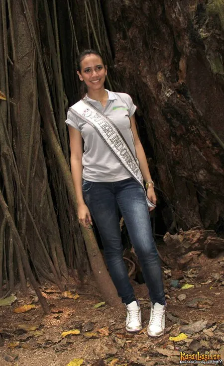 Foto Nadine Alexandra Dewi Ames