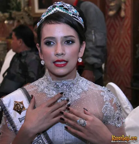 Foto Nadine Alexandra Dewi Ames