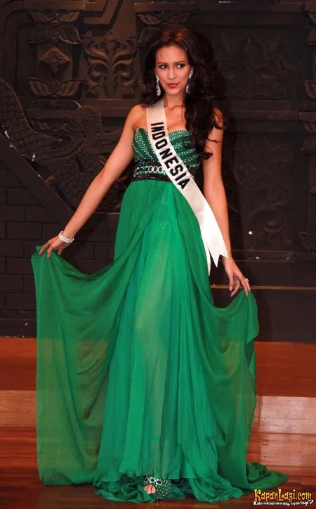 Foto Nadine Alexandra Dewi Ames