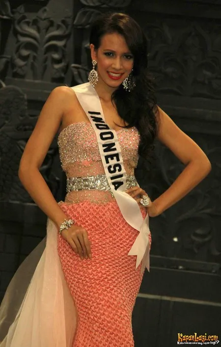 Foto Nadine Alexandra Dewi Ames