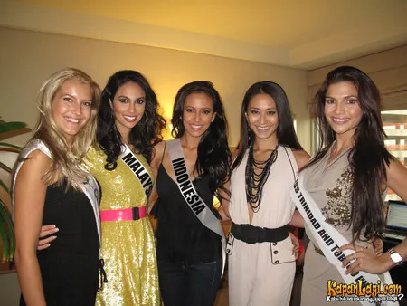 Foto Nadine Alexandra Dewi Ames