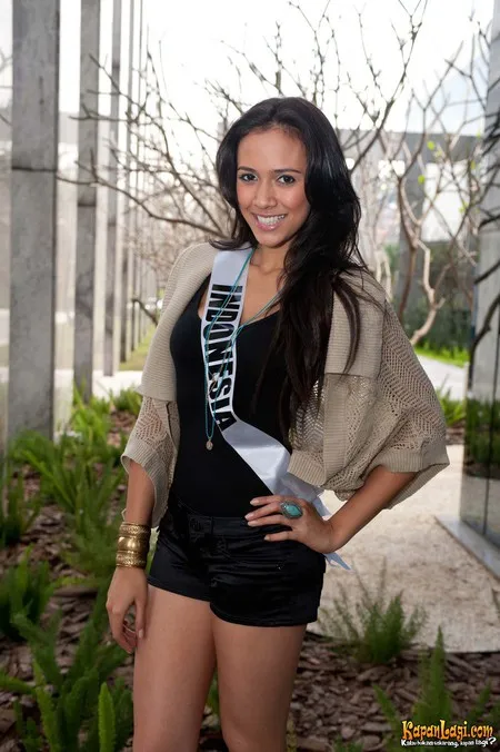 Foto Nadine Alexandra Dewi Ames