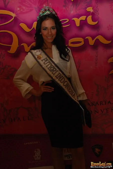 Foto Nadine Alexandra Dewi Ames