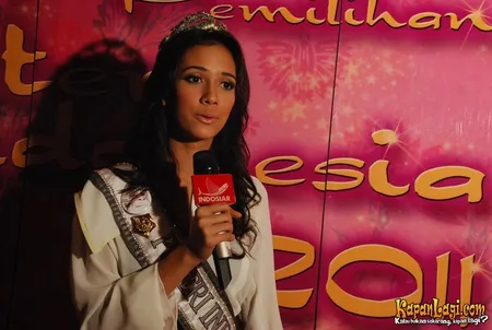 Foto Nadine Alexandra Dewi Ames