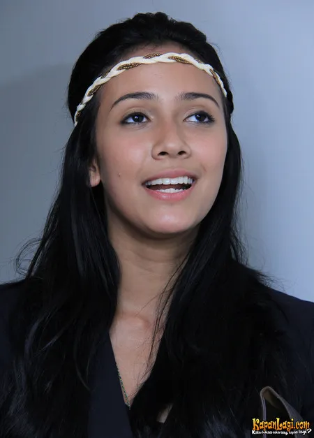 Foto Nadine Alexandra Dewi Ames