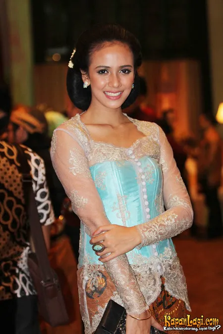 Foto Nadine Alexandra Dewi Ames