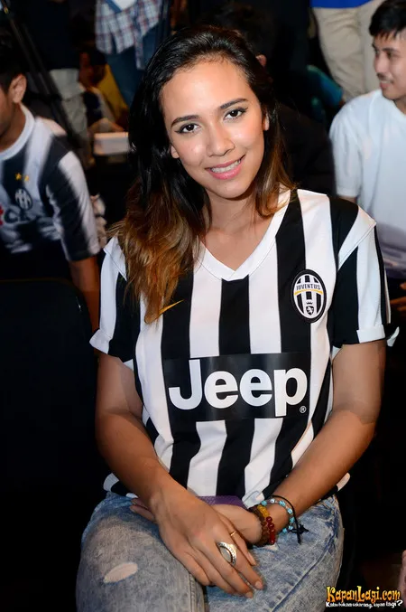 Foto Nadine Alexandra Dewi Ames