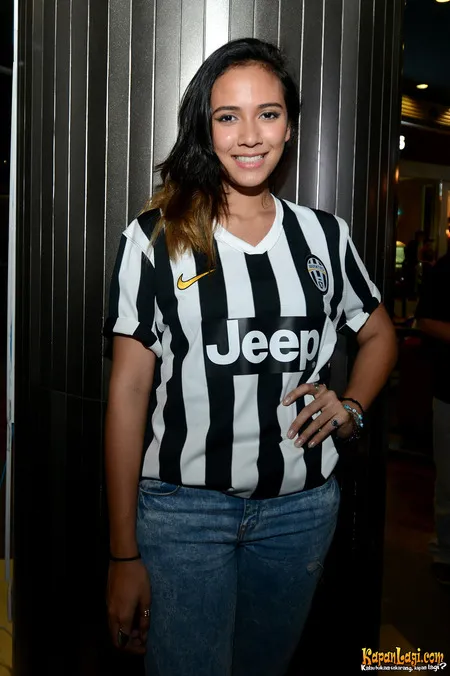 Foto Nadine Alexandra Dewi Ames