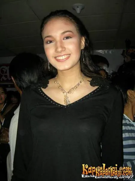 Foto Nadine Chandrawinata