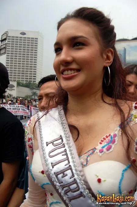 Foto Nadine Chandrawinata