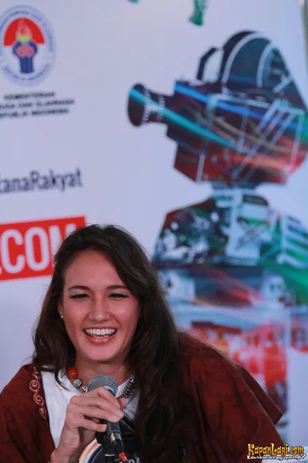 Foto Nadine Chandrawinata