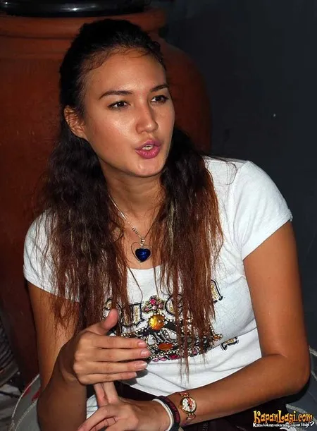 Foto Nadine Chandrawinata