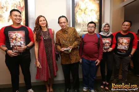 Foto Nadine Chandrawinata