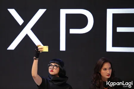 Foto Nadine Chandrawinata