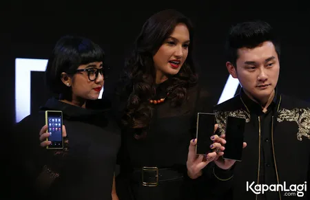 Foto Nadine Chandrawinata