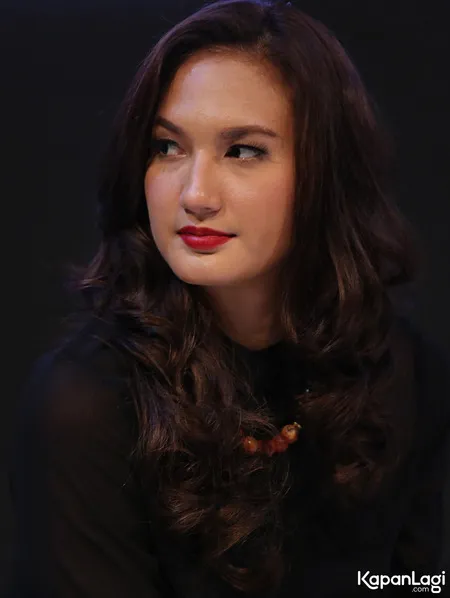 Foto Nadine Chandrawinata