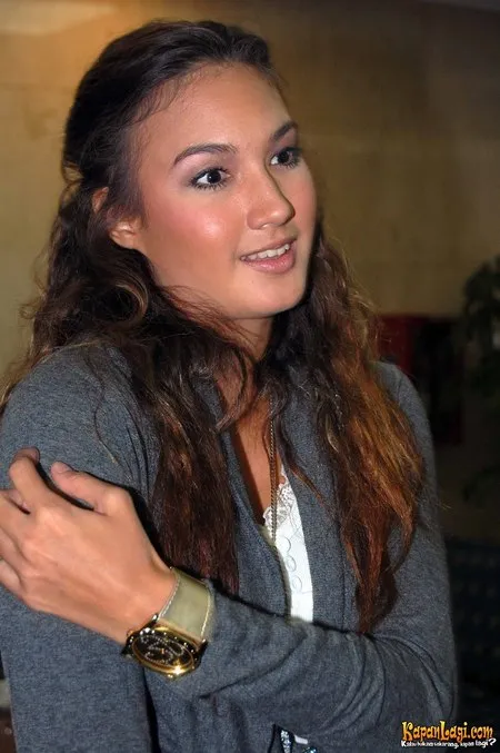 Foto Nadine Chandrawinata
