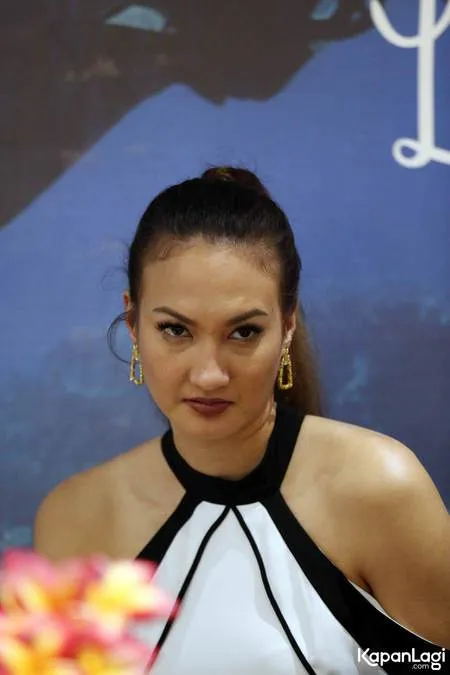 Foto Nadine Chandrawinata