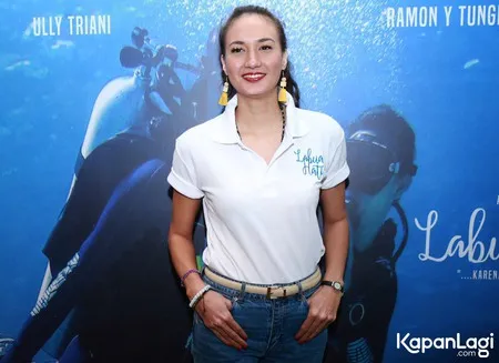 Foto Nadine Chandrawinata