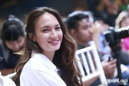 Foto Nadine Chandrawinata