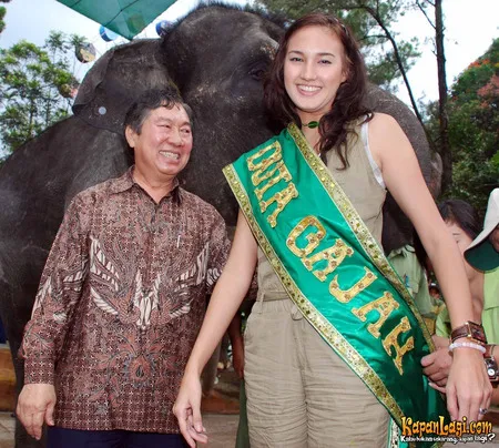 Foto Nadine Chandrawinata