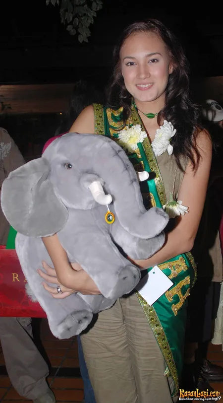 Foto Nadine Chandrawinata