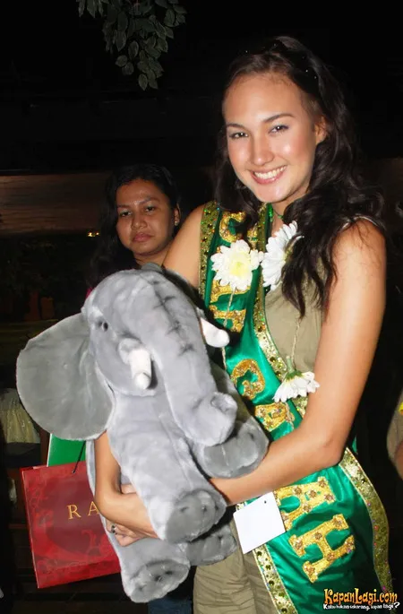 Foto Nadine Chandrawinata