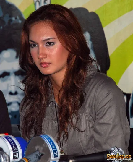 Foto Nadine Chandrawinata
