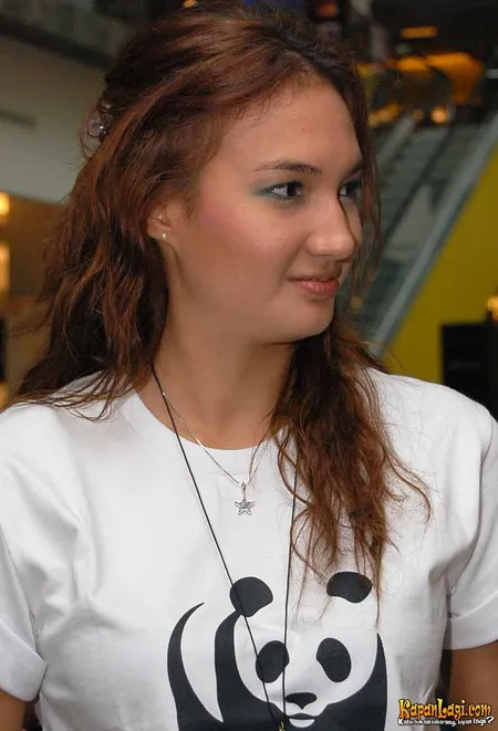 Foto Nadine Chandrawinata