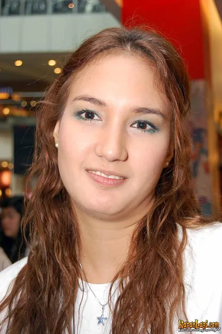 Foto Nadine Chandrawinata