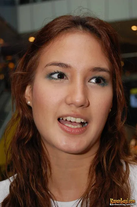 Foto Nadine Chandrawinata