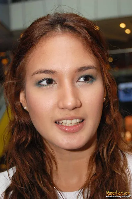 Foto Nadine Chandrawinata