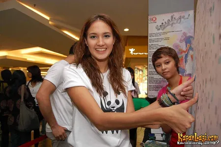 Foto Nadine Chandrawinata