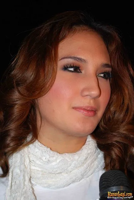 Foto Nadine Chandrawinata