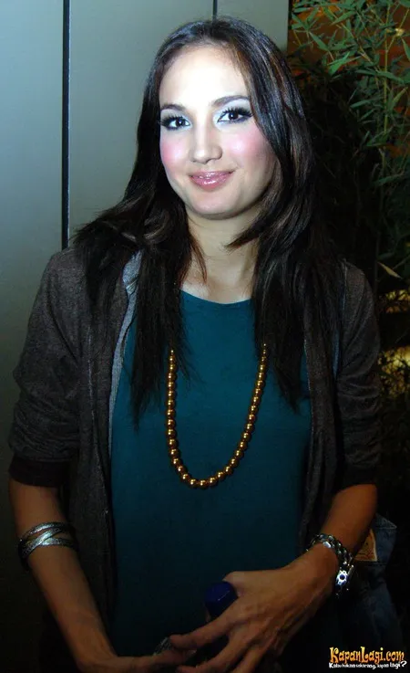 Foto Nadine Chandrawinata