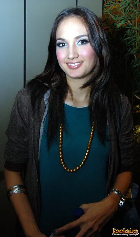 Foto Nadine Chandrawinata