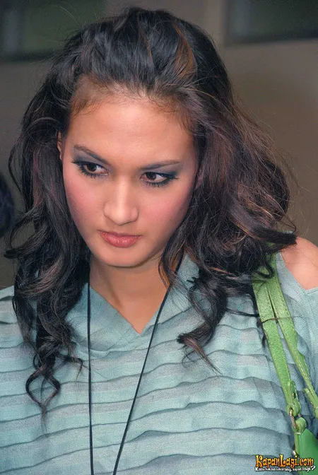 Foto Nadine Chandrawinata