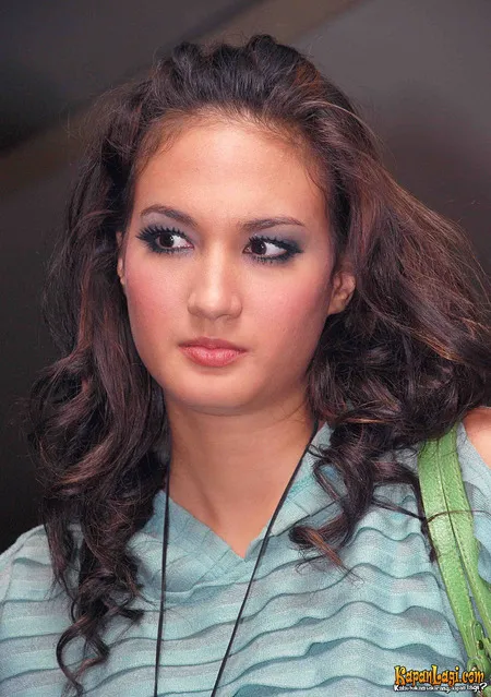 Foto Nadine Chandrawinata
