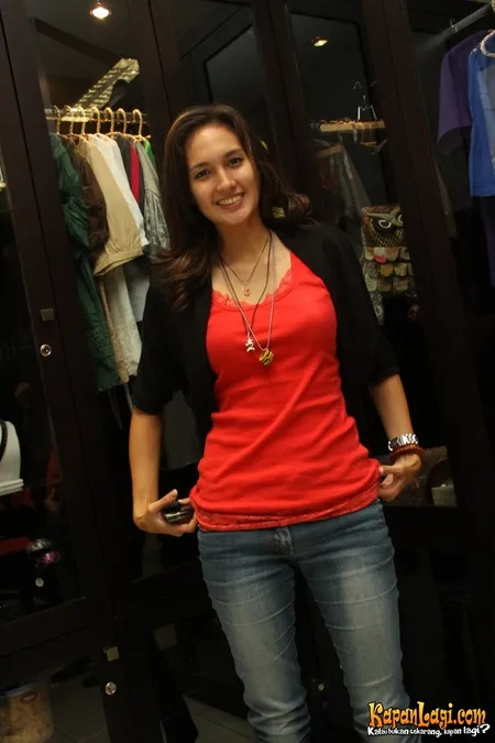 Foto Nadine Chandrawinata