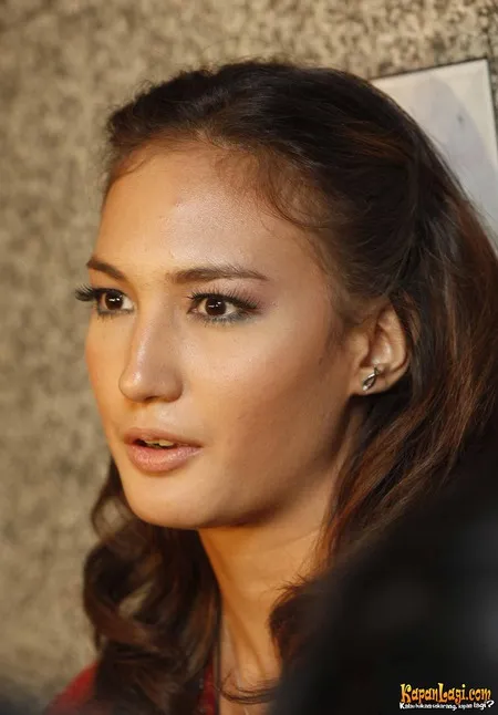 Foto Nadine Chandrawinata