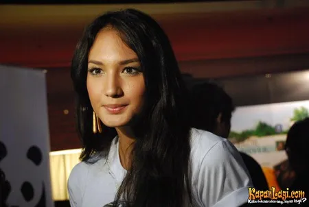 Foto Nadine Chandrawinata